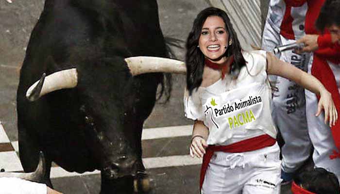 Inés Arrimadas corre los Sanfermines con la camiseta de PACMA